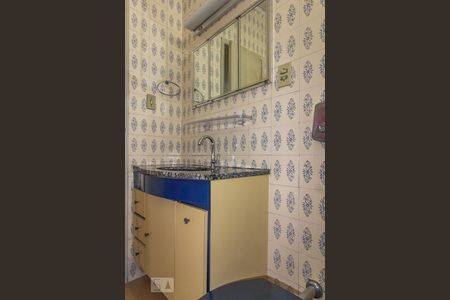 Casa à venda com 209m², 3 quartos e 2 vagasBanheiro Social