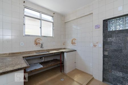 Apartamento para alugar com 80m², 3 quartos e sem vagaCozinha