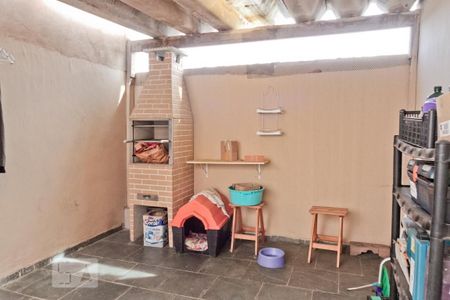 Casa à venda com 85m², 2 quartos e 1 vagaChurrasqueira