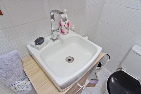 Casa à venda com 85m², 2 quartos e 1 vagaBanheiro