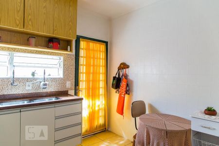 Casa à venda com 300m², 4 quartos e 2 vagasCozinha