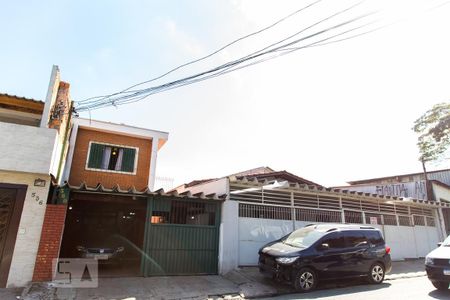 Casa à venda com 300m², 4 quartos e 2 vagasFachada
