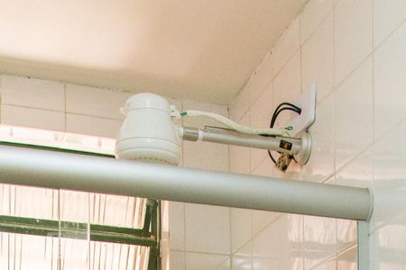 Casa à venda com 300m², 4 quartos e 2 vagasBanheiro do quarto 4 - Chuveiro