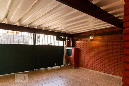 Casa à venda com 300m², 4 quartos e 2 vagasGaragem