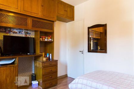 Casa à venda com 300m², 4 quartos e 2 vagasQuarto