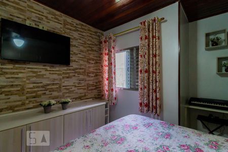 Quarto 1 de casa de condomínio à venda com 3 quartos, 60m² em Jardim Adriana, Guarulhos