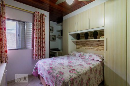 Quarto 1 de casa de condomínio à venda com 3 quartos, 60m² em Jardim Adriana, Guarulhos