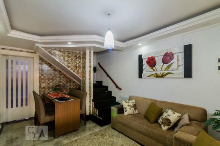 Sala de casa de condomínio à venda com 3 quartos, 60m² em Jardim Adriana, Guarulhos