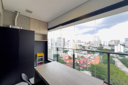 Apartamento para alugar com 38m², 1 quarto e 1 vaga Apartamento para alugar com 38m², 1 quarto e 1 vagaVaranda