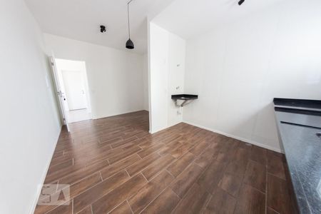Sala/Cozinha de apartamento para alugar com 1 quarto, 38m² em Vila Paiva, São Paulo