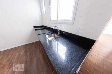 Sala/Cozinha de apartamento para alugar com 1 quarto, 38m² em Vila Paiva, São Paulo