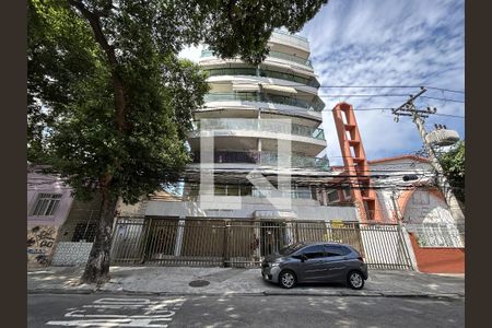 Apartamento à venda com 170m², 3 quartos e 2 vagasFachada e placa