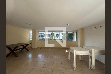 Apartamento à venda com 170m², 3 quartos e 2 vagasÁrea comum - Salão de festas