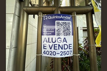 Apartamento à venda com 170m², 3 quartos e 2 vagasPlaquinha