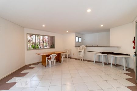 Apartamento para alugar com 62m², 2 quartos e 2 vagas Apartamento para alugar com 62m², 2 quartos e 2 vagasSalão de festas