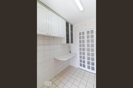 Apartamento para alugar com 62m², 2 quartos e 2 vagas Apartamento para alugar com 62m², 2 quartos e 2 vagasCozinha