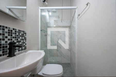 Banheiro de kitnet/studio para alugar com 1 quarto, 25m² em Jabaquara, São Paulo