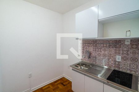 Cozinha e Área de Serviço de kitnet/studio para alugar com 1 quarto, 25m² em Jabaquara, São Paulo