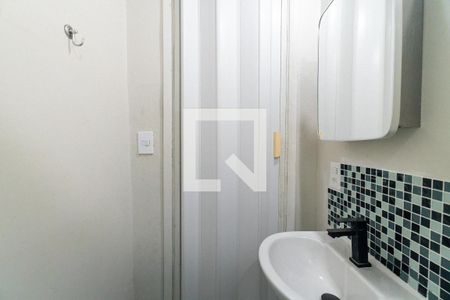 Banheiro de kitnet/studio para alugar com 1 quarto, 25m² em Jabaquara, São Paulo