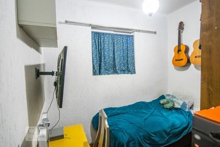 Casa à venda com 340m², 4 quartos e 4 vagas Casa à venda com 340m², 4 quartos e 4 vagasQuarto 1