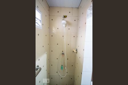 Casa à venda com 340m², 4 quartos e 4 vagas Casa à venda com 340m², 4 quartos e 4 vagasBanheiro