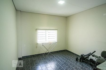 Casa à venda com 340m², 4 quartos e 4 vagas Casa à venda com 340m², 4 quartos e 4 vagasSalão