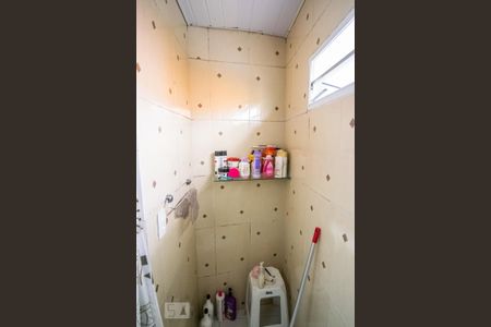 Casa à venda com 340m², 4 quartos e 4 vagas Casa à venda com 340m², 4 quartos e 4 vagasBanheiro