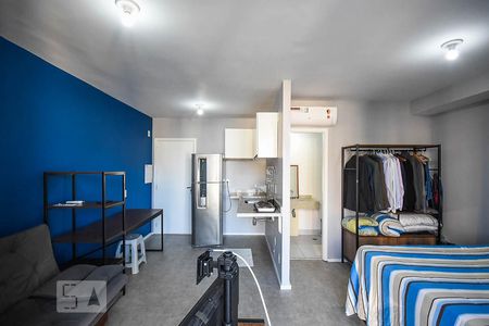 Sala de kitnet/studio para alugar com 1 quarto, 35m² em Real Parque, São Paulo