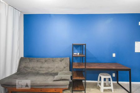 Sala de kitnet/studio para alugar com 1 quarto, 35m² em Real Parque, São Paulo