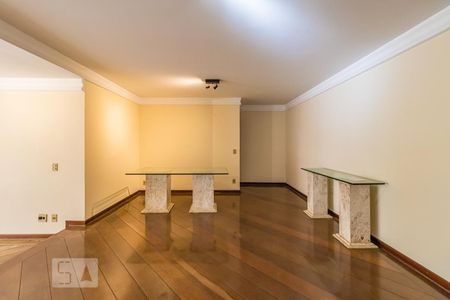 Apartamento para alugar com 164m², 3 quartos e 2 vagasSala