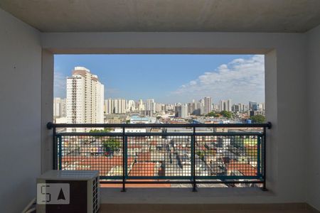 Varanda de kitnet/studio para alugar com 1 quarto, 30m² em Bom Retiro, São Paulo