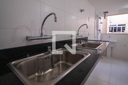 Apartamento à venda com 355m², 4 quartos e 2 vagasCozinha - Torneira