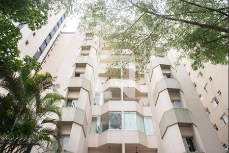 Apartamento à venda com 62m², 2 quartos e 1 vagaFachada