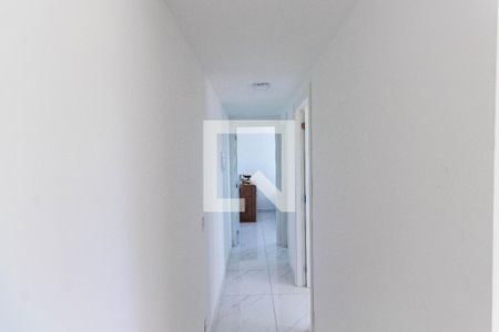 Corredor de apartamento à venda com 2 quartos, 40m² em Vila Penteado, São Paulo