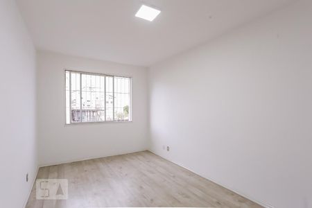 Sala de apartamento para alugar com 1 quarto, 51m² em Sarandi, Porto Alegre