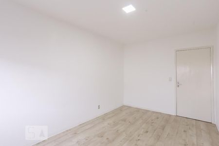 Quarto de apartamento para alugar com 1 quarto, 51m² em Sarandi, Porto Alegre