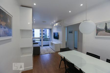 Apartamento para alugar com 2 quartos, 58m² em Vila Uberabinha, São Paulo