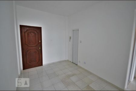 Sala de apartamento para alugar com 1 quarto, 40m² em Flamengo, Rio de Janeiro