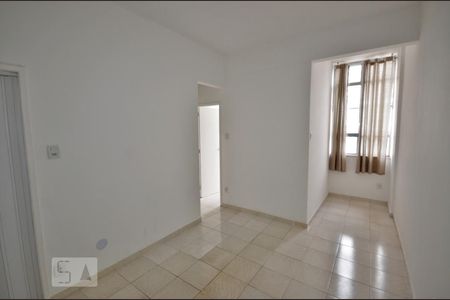 Sala de apartamento para alugar com 1 quarto, 40m² em Flamengo, Rio de Janeiro