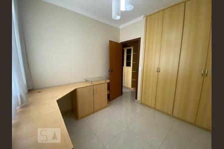 Quarto de apartamento para alugar com 3 quartos, 97m² em Jardim America, Belo Horizonte
