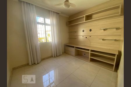 Quarto de apartamento para alugar com 3 quartos, 97m² em Jardim America, Belo Horizonte