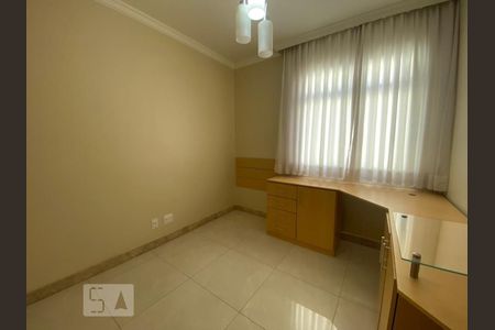 Quarto de apartamento para alugar com 3 quartos, 97m² em Jardim America, Belo Horizonte