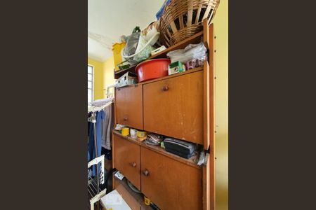 Casa à venda com 216m², 2 quartos e 1 vagaÁrea de serviço