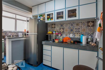 Apartamento para alugar com 145m², 3 quartos e 2 vagas Apartamento para alugar com 145m², 3 quartos e 2 vagasCozinha