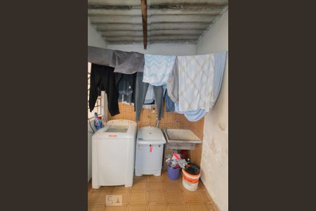 Casa à venda com 130m², 2 quartos e 2 vagas Casa à venda com 130m², 2 quartos e 2 vagasÁrea de Serviço