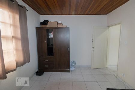 Casa à venda com 130m², 2 quartos e 2 vagas Casa à venda com 130m², 2 quartos e 2 vagasDormitório 2
