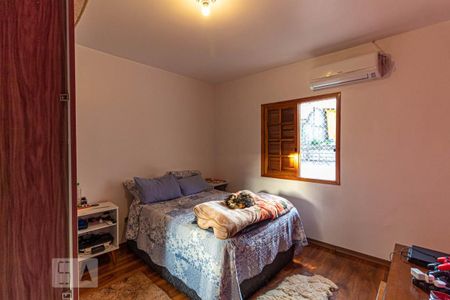 Casa à venda com 220m², 3 quartos e 5 vagasSuíte 3