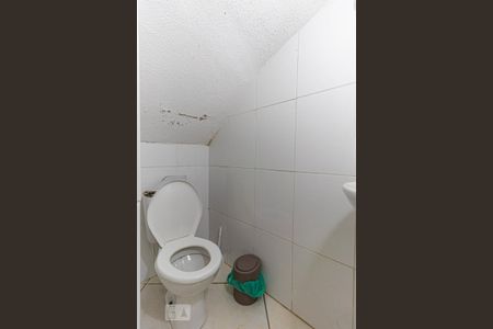 Casa à venda com 220m², 3 quartos e 5 vagasBanheiro de Serviço