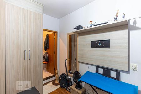 Casa à venda com 220m², 3 quartos e 5 vagasSuíte 2