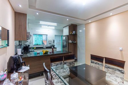 Casa à venda com 220m², 3 quartos e 5 vagasCozinha